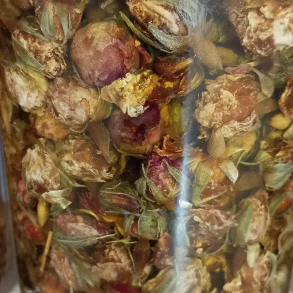 Macérât huileux de rose