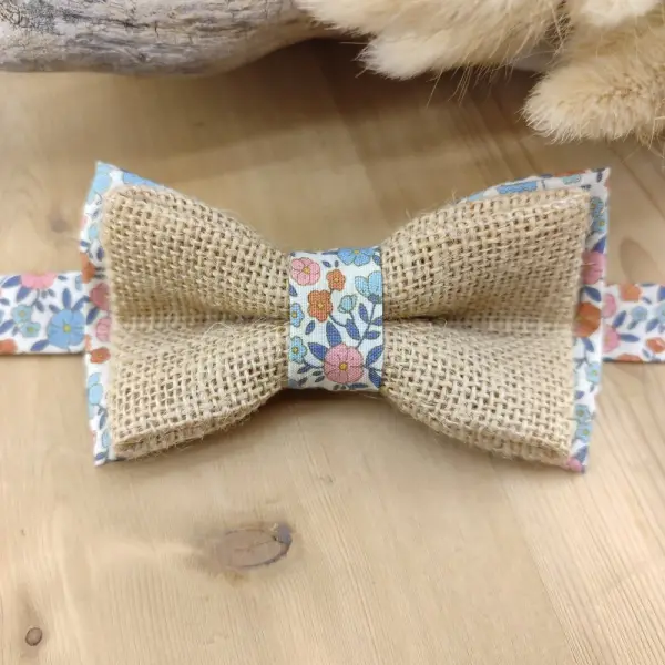 Noeud papillon en toile de jute et coton fleuri bleu, terracotta et rose - pochette costume, boutons de manchette - mariage champêtre