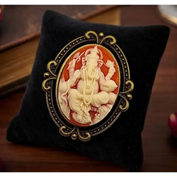 Broche camée ganesh - bijou divinité indienne - style sacré & ésotérique chic