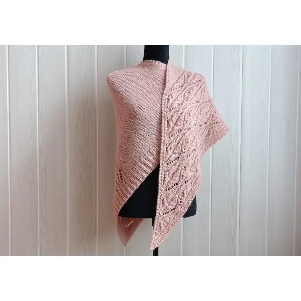 Châle rose en laine
