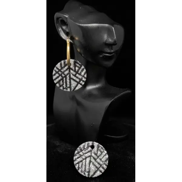 Boucles d’oreilles avec charm interchangeables