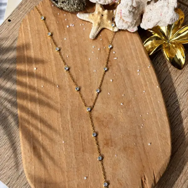 Collier y - eclat