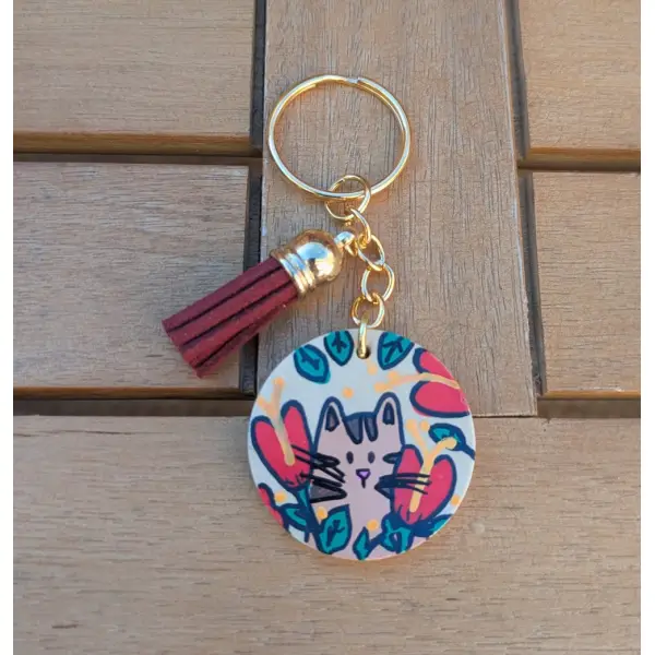 Porte-clés en bois et acier inoxydable doré chat marron fleuri