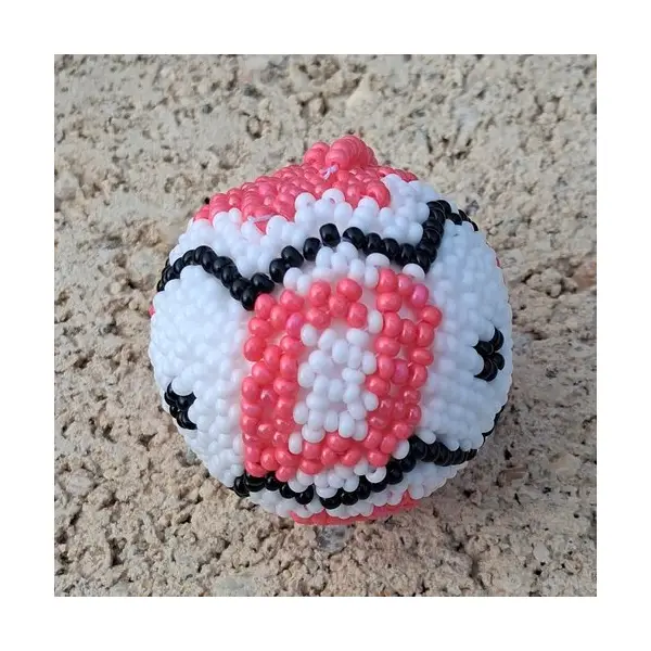 Boule alphabet en perles – lettre d personnalisable