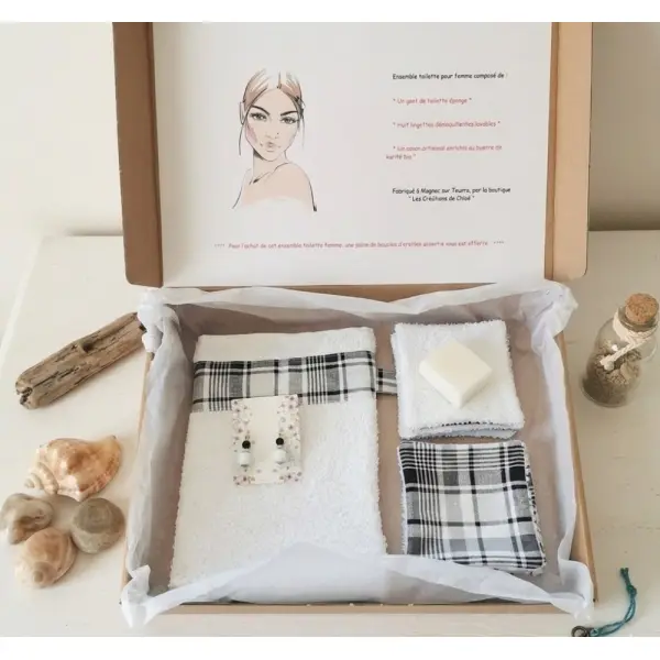 Box gant de toilette et 8 lingettes couleur noire et blanche