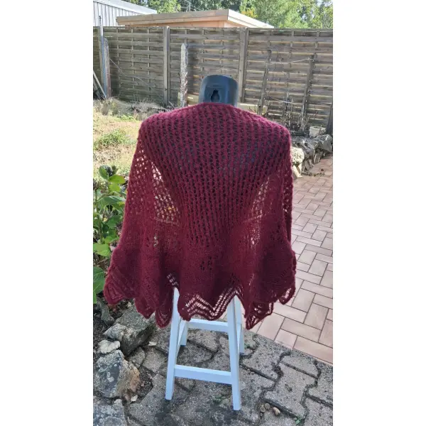 Châle alpaga et soie bordeaux tricote mains