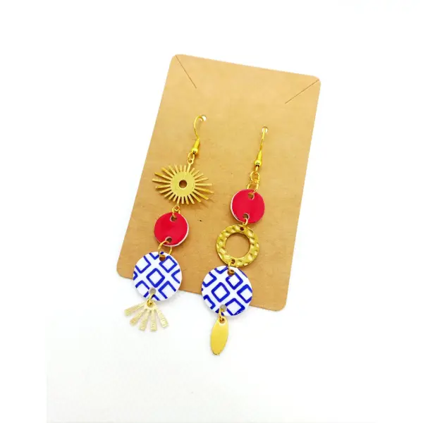 Boucles d'oreilles pendantes asymétriques
