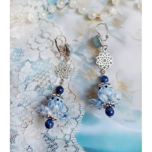 Boucles d’oreilles beauregard blue créées avec verre, pierre naturelle larimar, lapis-lazuli, dormeuses laiton argenté