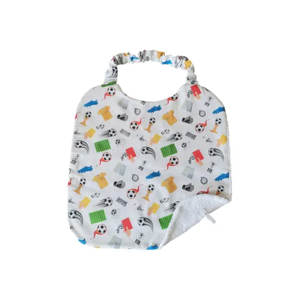 Serviette de cantine motifs foot et éponge blanche