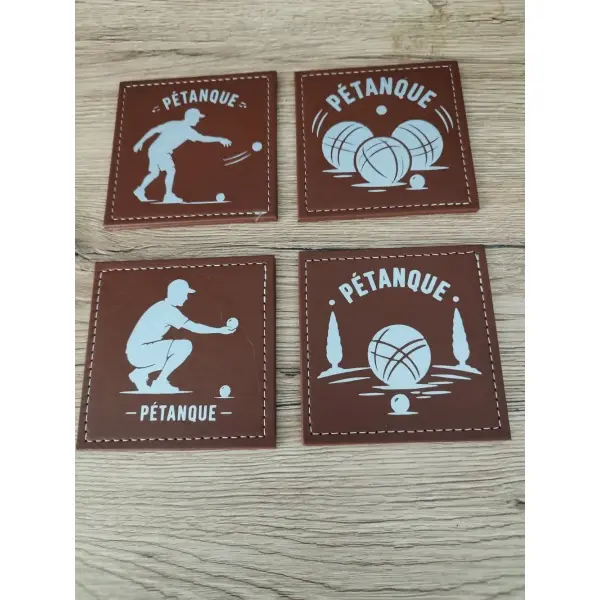 Lot de 4 dessous de verre pétanque en similicuir marron