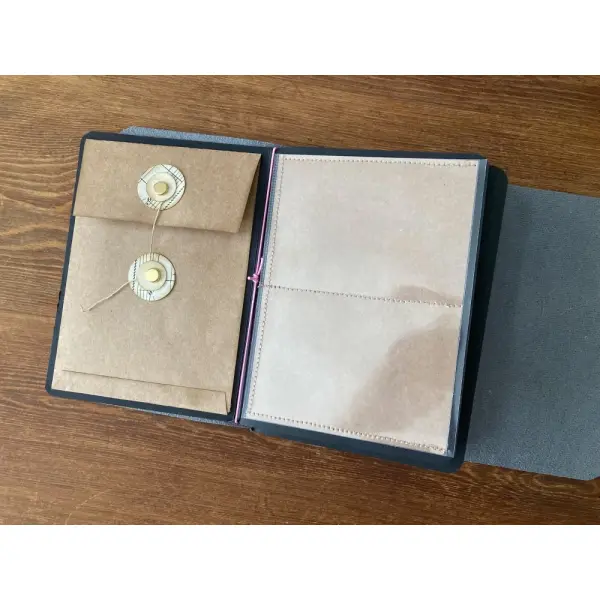 Organisateur noir – 2 carnets a6 & pochettes en papier faites main