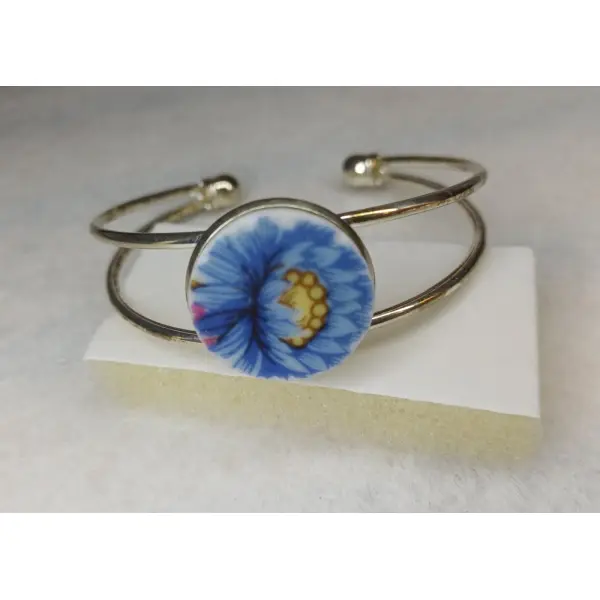 Bracelet réglable en vaisselle ancienne