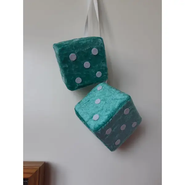 Fuzzy dices vert menthe