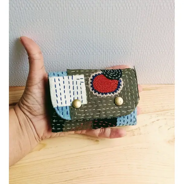 Porte-monnaie sashiko boro fait main | portemonnaie compact en tissu denim et coton | style patchwork japonais | cadeau unique