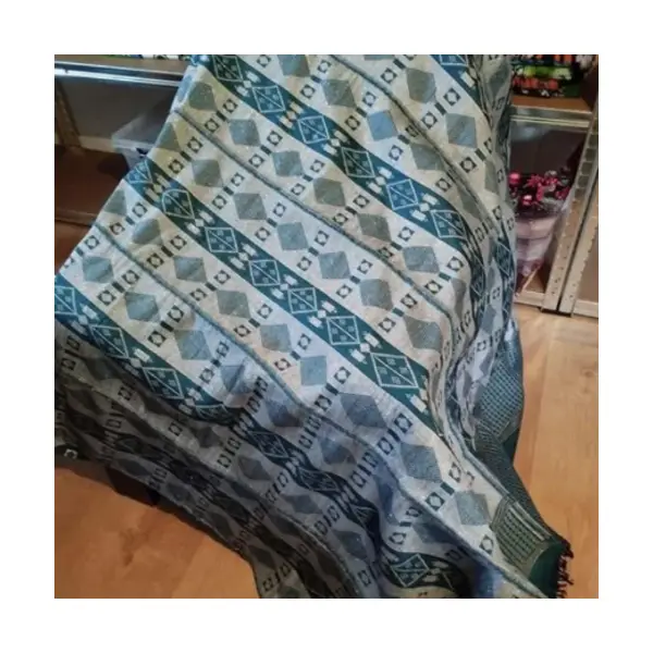 Manjak-001 - dessus de canapé en pagne manjak tissé bleu turquoise (180*145cm)