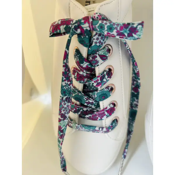 Lacets fleuri