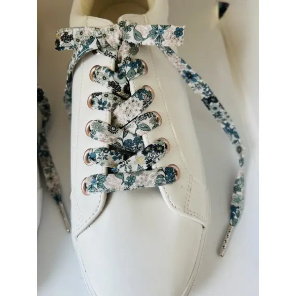 Lacets fleuri
