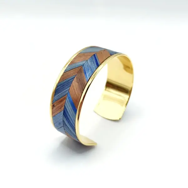 Bracelet artisanal en marqueterie de paille – bijou unique en laiton doré a l'or fin – fait main – cadeau original élégant