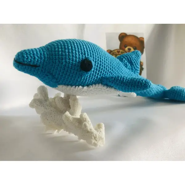 Doudou dauphin bleu en coton aléo véra fait main, sécurité totale les yeux sont brodés