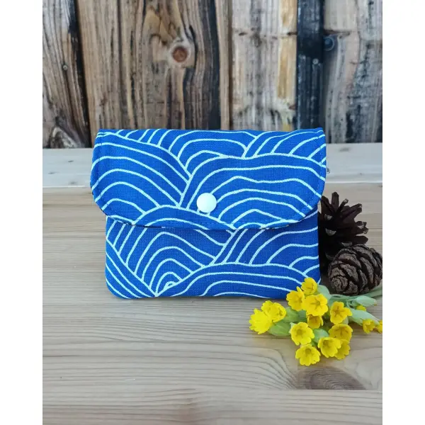 Porte monnaie motif japonisant montagne bleue