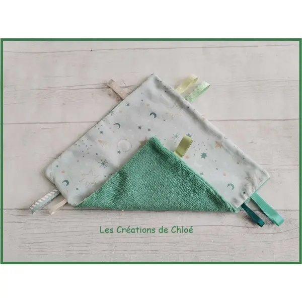 Doudou plat carré coton motifs étoiles