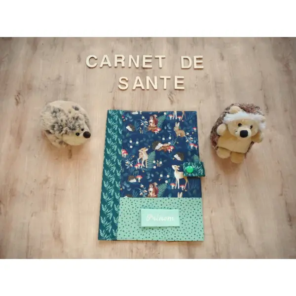 Couverture de carnet de santé, cadeau bébé enfant, hérisson ecureuil faon lapin, cadeau naissance baby shower, bébé prénom,