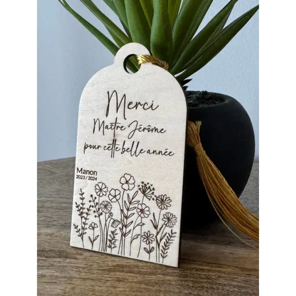 Magnet carte de remerciement en bois à personnaliser - merci maîtresse, merci maître, atsem, aesh - cadeau de fin d'année scolaire