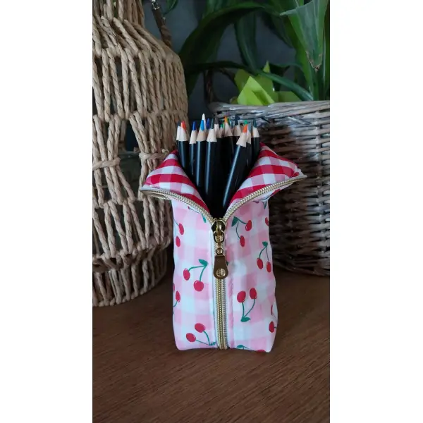 Trousse debout - cerisette