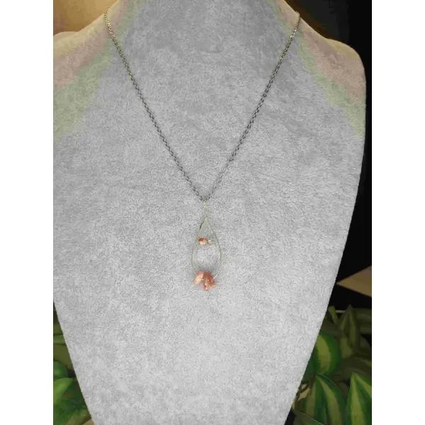 Collier mi-long et pierres de rhodochrosites et amazonites