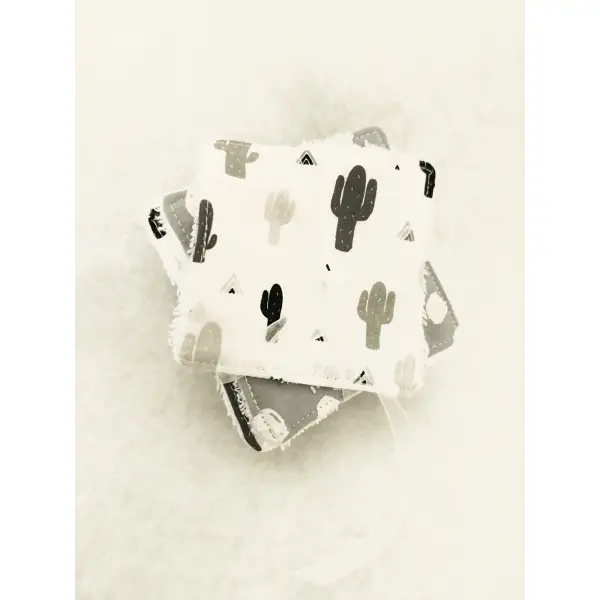 Lot de 12 lingettes lavables "cactus et pois"