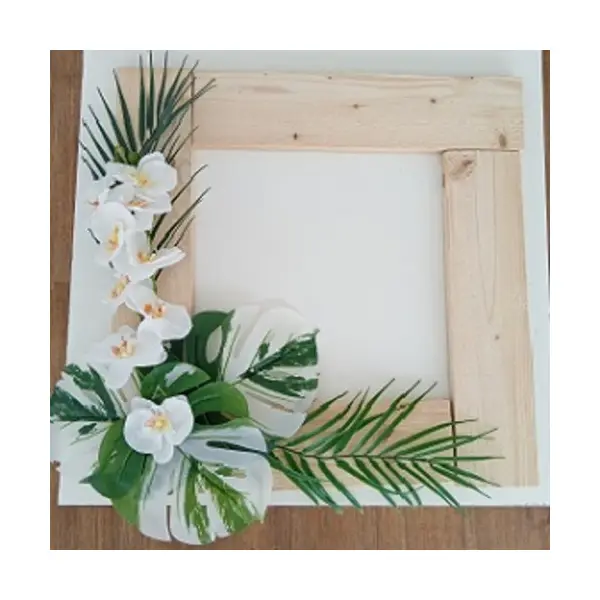 Grand encadrement mural exotique en bois avec bouquet tropical 47x47 cm