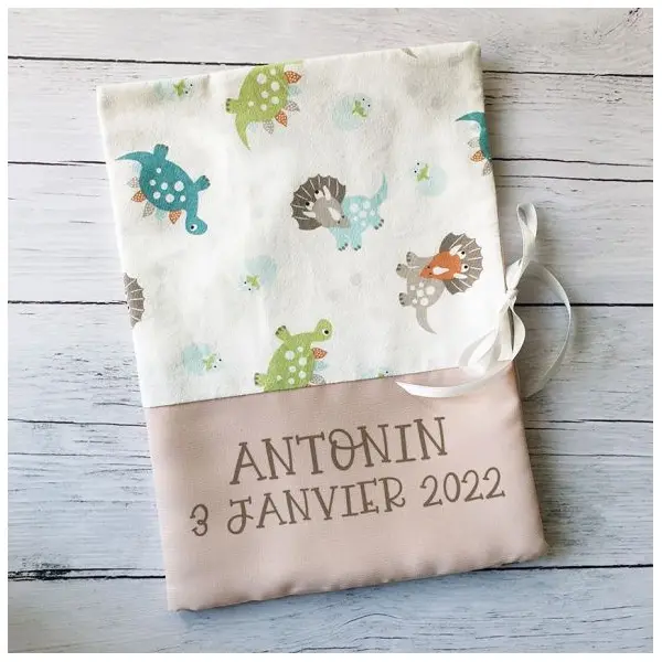 Protège carnet de santé personnalisable Dinosaure