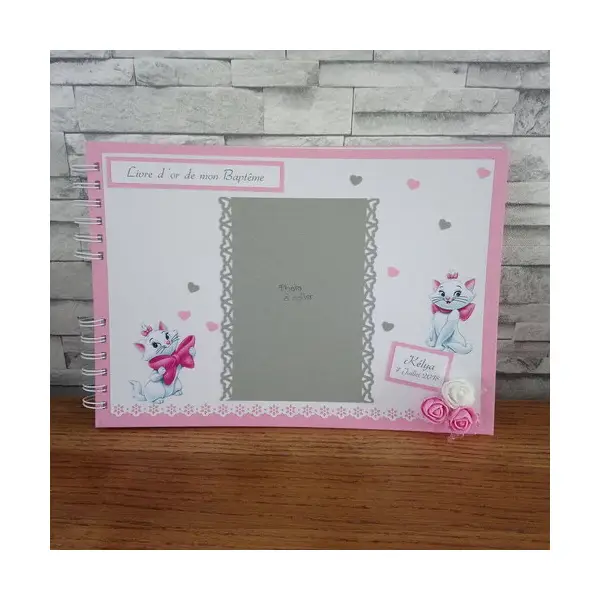 Livre d 'or thème marie des aristochats pour baptême ou anniversaire enfant