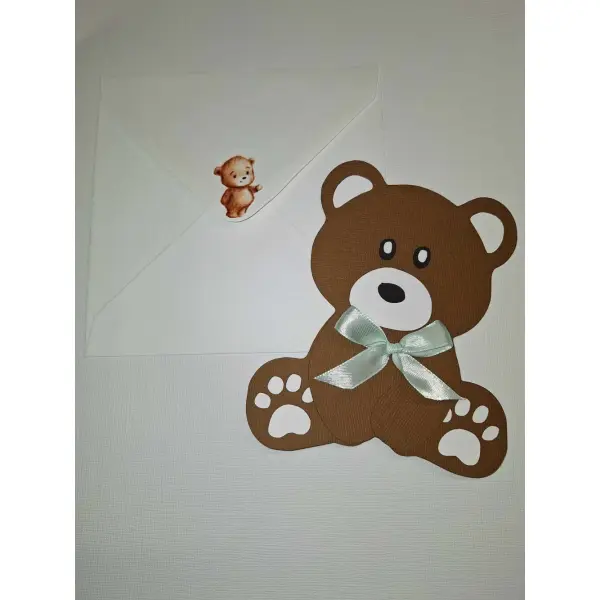 Faire part forme ourson pour baptême/ naissance/ anniversaire , couleurs aux choix