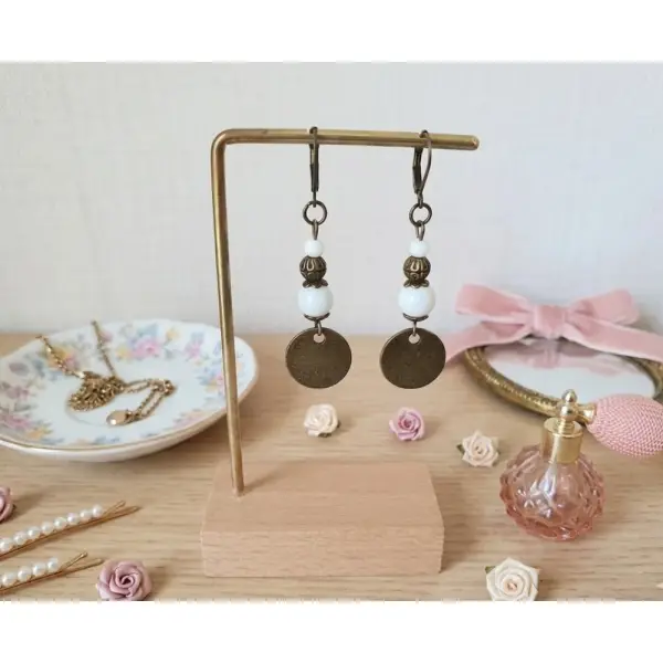 Boucles d'oreilles pendentif métal et perles en verre