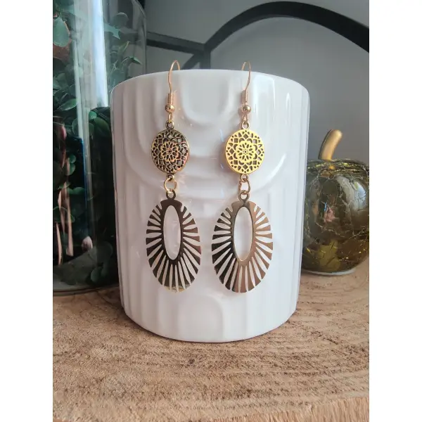 Boucles d'oreilles pendantes, boucles symétriques, bijoux dorées